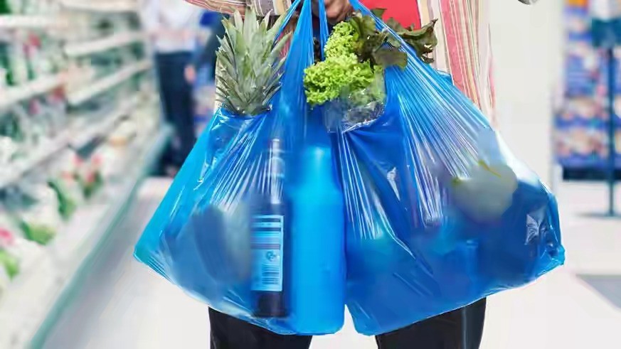 Sharjah to ban single-use plastic bags from January 2024