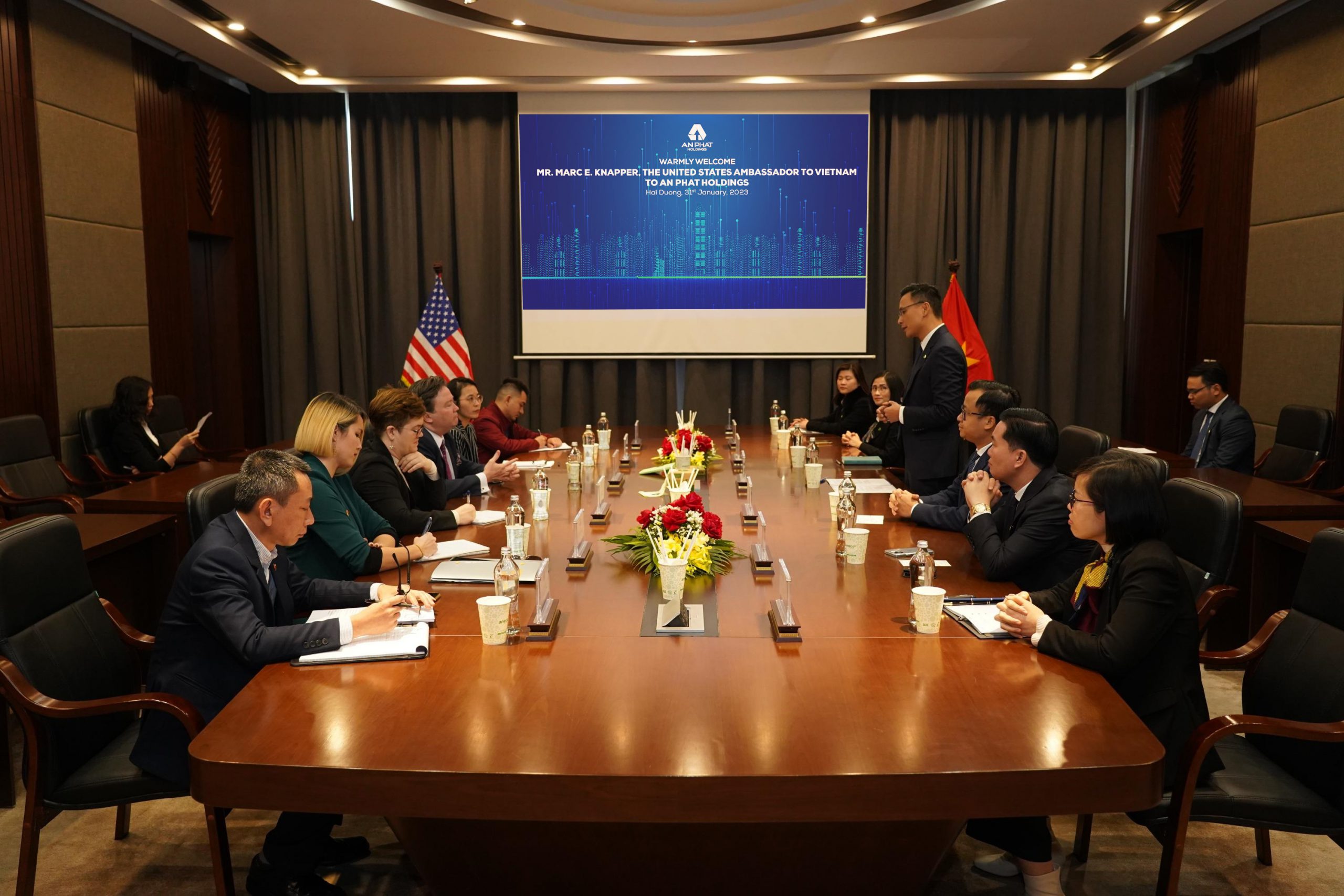 The U.S. Ambassador to Vietnam: “We highly appreciate An Phat Holdings’ investment into the U.S. market and green growth strategy”